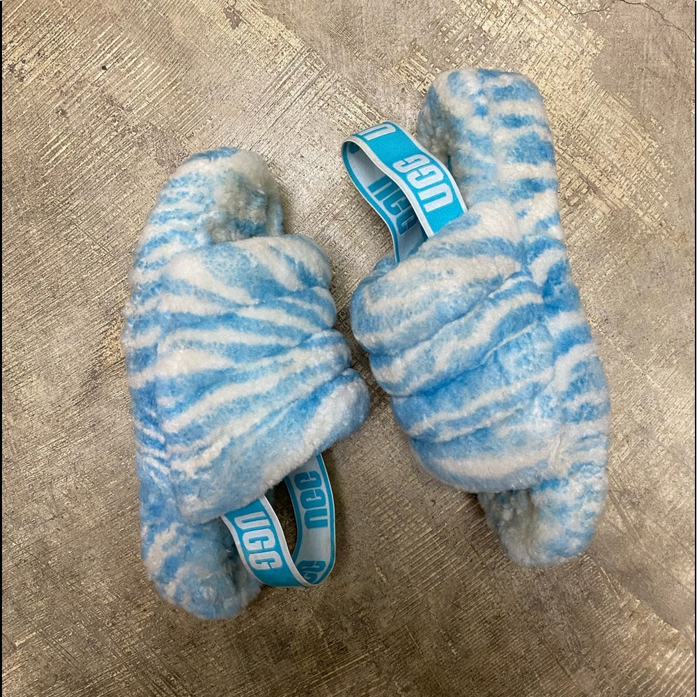 Ugg Women's Fluff Yeah Slide Zebra - image 2